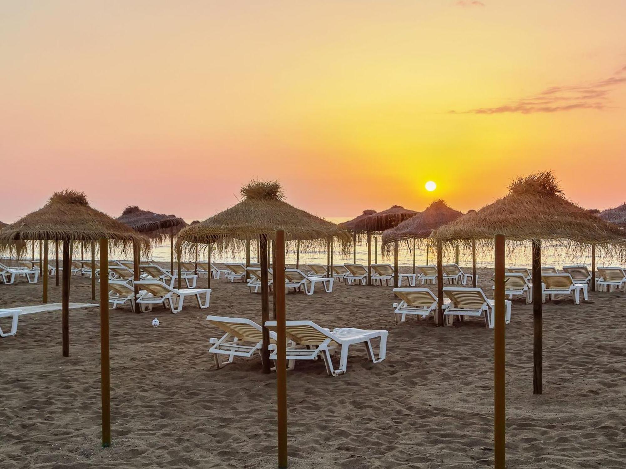 Apartamento Playamar, Torremolinos, Beautiful By The Sea *